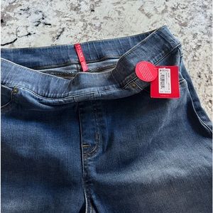 Spanx skinny blue jeans/ brand new never worn
